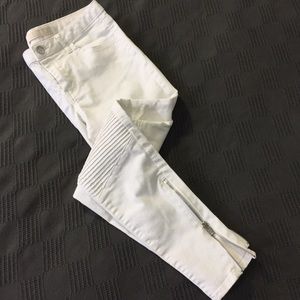 Zara Moto-Style Jeans 26 x 26